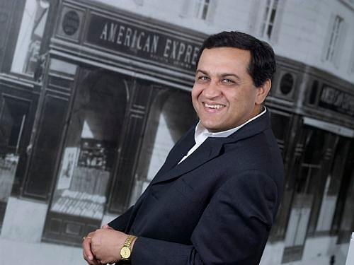 amex Deb006542.jpg