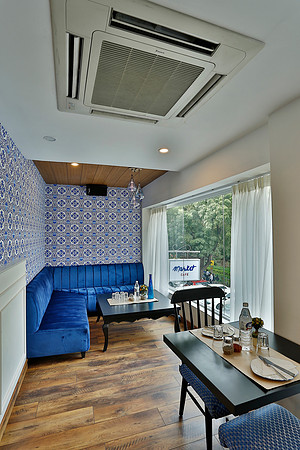 market cafe_0004