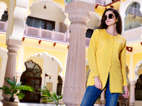 Munish Khanna is a leading fashion photographer of India