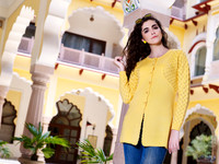 Munish Khanna is a leading fashion photographer of India