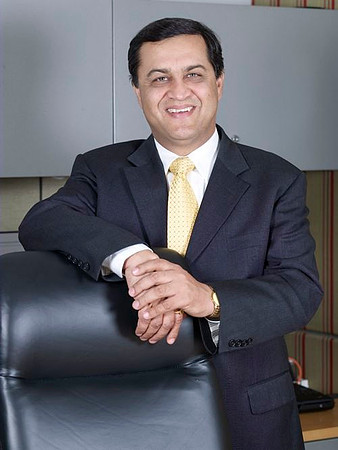 amex Deb006586.jpg