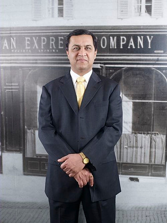 amex Deb006562.jpg