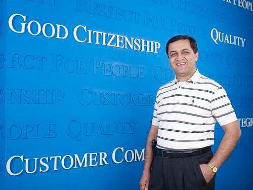 amex Deb006616.jpg