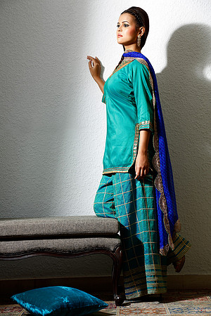 Munish Khanna - best Indian Fashion Photographer