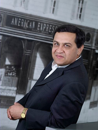 amex Deb006539.jpg