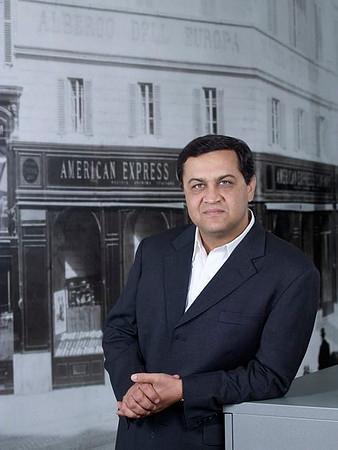 amex Deb006529.jpg