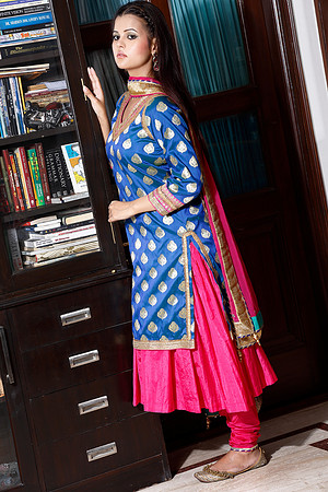 Munish Khanna - best Indian Fashion Photographer
